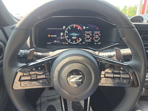 New 2025 Nissan Z Performance w/ Floor Mat Package image 19