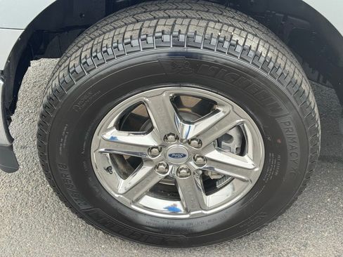 Used 2025 Ford F150 XLT w/ Equipment Group 301A Standard image 12