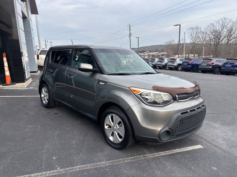 Used 2014 Kia Soul image 4