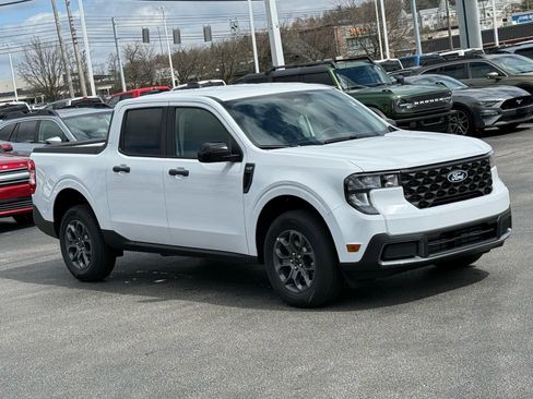 New 2026 Ford Maverick XLT image 9