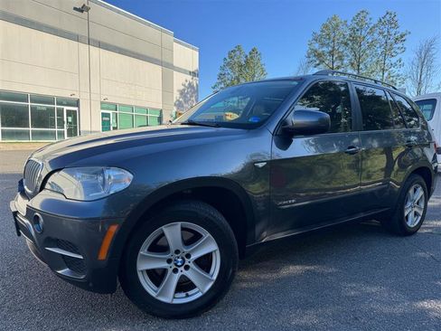 Used 2013 BMW X5 xDrive35i AWD/4WD image 3