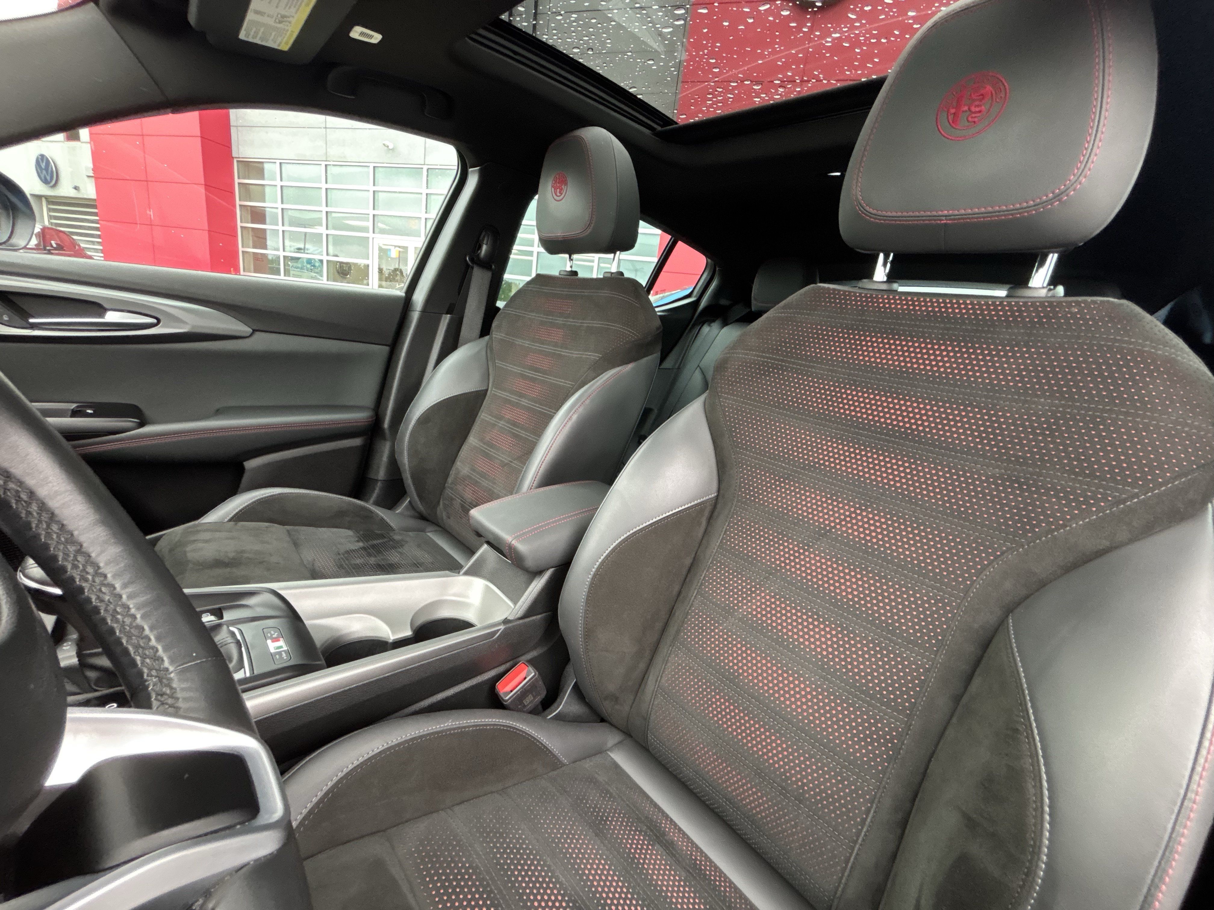 Used 2024 Alfa Romeo Tonale Ti w/ Active Assist Package AWD/4WD image 18