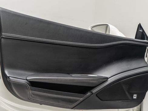 Used 2015 Ferrari 458 Spider RWD image 42