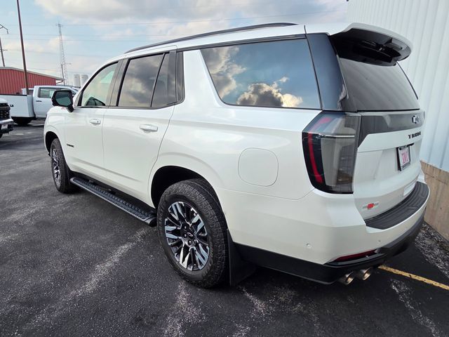 Used 2025 Chevrolet Tahoe Z71 w/ Comfort Package AWD/4WD image 4