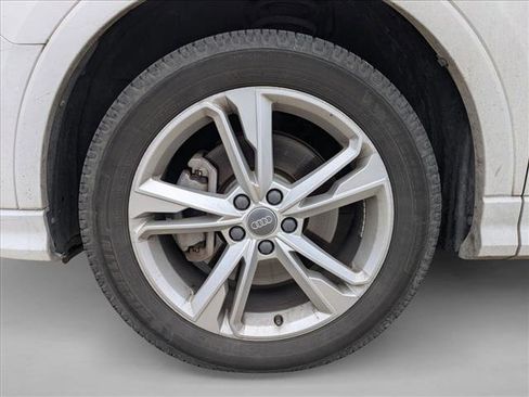 Used 2021 Audi Q3 2.0T Premium Plus w/ Premium Plus Package image 19