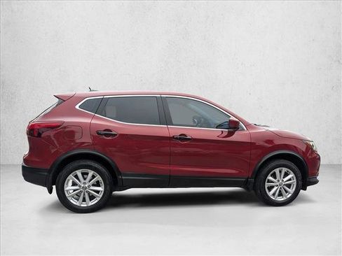 Used 2019 Nissan Rogue Sport S w/ Appearance Package image 4