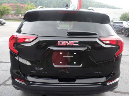Used 2020 GMC Terrain SLE w/ Driver Convenience Package AWD/4WD image 5