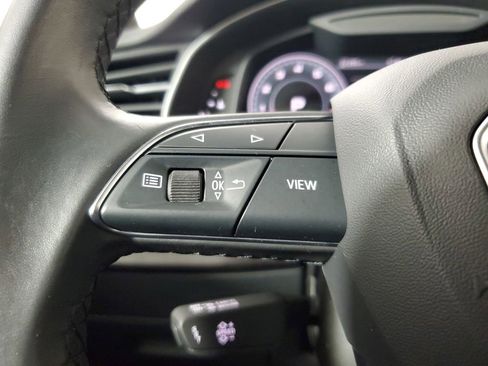 Used 2021 Audi Q7 3.0T Premium AWD/4WD image 25