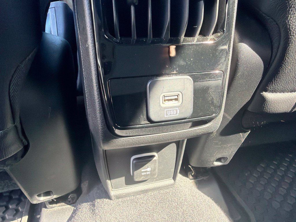 Used 2023 Jeep Compass Limited AWD/4WD image 23