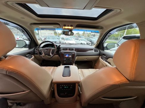 Used 2008 GMC Yukon XL Denali AWD/4WD image 13