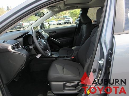 New 2026 Toyota Corolla Cross LE image 9