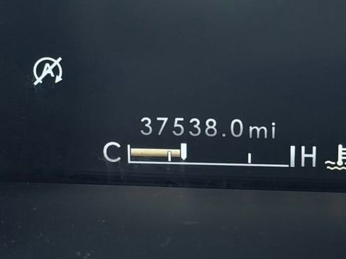 Certified 2023 Lincoln Nautilus AWD w/ Premium Package image 33