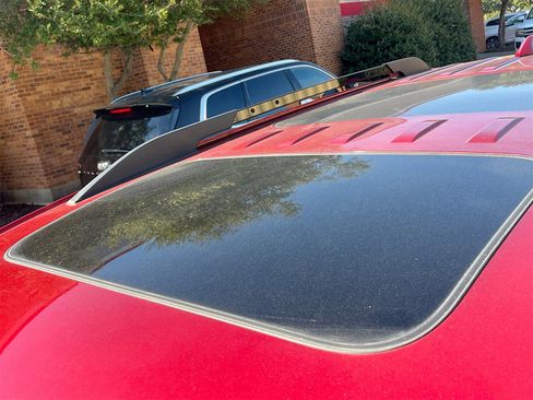 Used 2023 GMC Acadia AT4 w/ Technology Package image 23