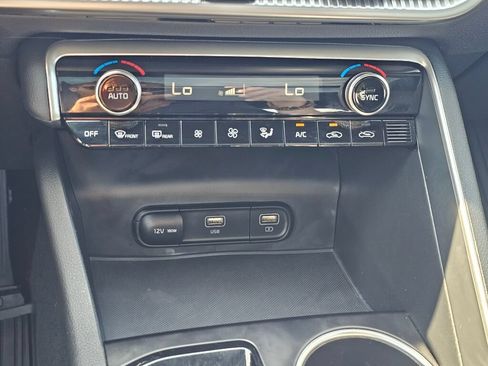 Certified 2024 Kia K5 GT-Line AWD/4WD image 17