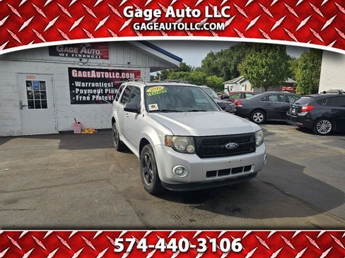 Used 2012 Ford Escape XLT w/ Canadian Comfort Pkg FWD image 1