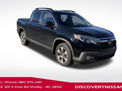 Used 2017 Honda Ridgeline RTL image 2