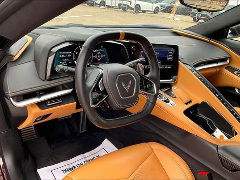 Used 2023 Chevrolet Corvette Stingray Premium Conv w/ Z51 Performance Package image 2