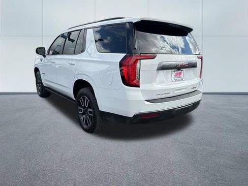 Used 2023 GMC Yukon AT4 w/ Technology Package AWD/4WD image 9