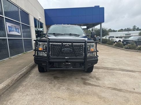 Used 2022 Ford F350 King Ranch image 3