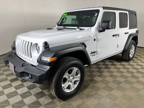 Used 2021 Jeep Wrangler Unlimited Sport AWD/4WD image 9