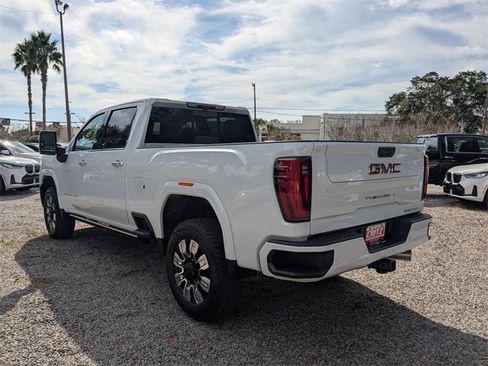 New 2026 GMC Sierra 2500 Denali w/ Denali Reserve Package image 7