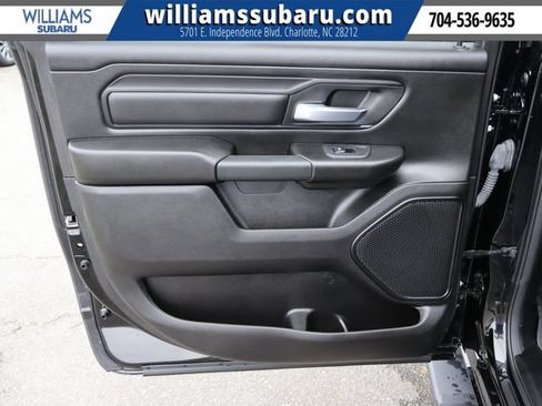 Used 2025 RAM 1500 Warlock AWD/4WD image 30