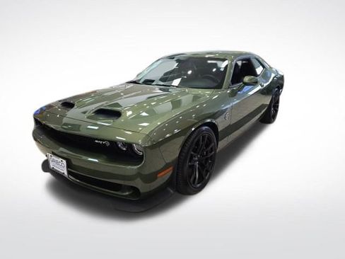 Used 2023 Dodge Challenger SRT Hellcat image 3