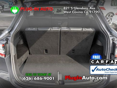 Used 2023 Tesla Model Y Long Range AWD/4WD image 1