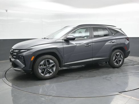 Used 2025 Hyundai Tucson SEL AWD/4WD image 8