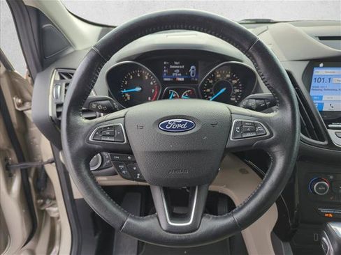 Used 2018 Ford Escape Titanium w/ Ford Safe & Smart Package image 13