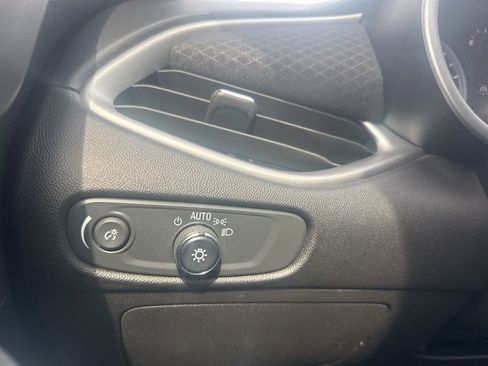 Used 2024 Chevrolet Malibu LT w/ Sport Edition image 24