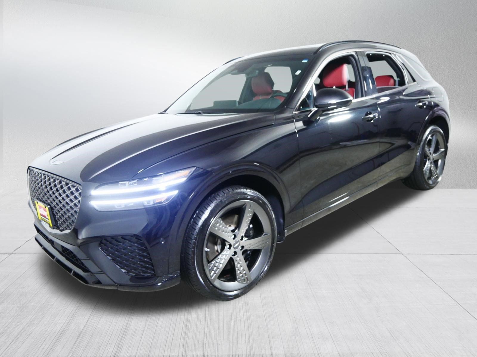 Used 2024 Genesis GV70 2.5T w/ Sport Prestige Package AWD/4WD image 3