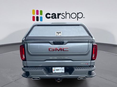 Used 2023 GMC Sierra 1500 AT4 w/ AT4 Premium Package AWD/4WD image 4