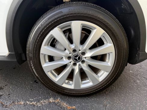 Used 2020 Mercedes-Benz GLC 300 image 41