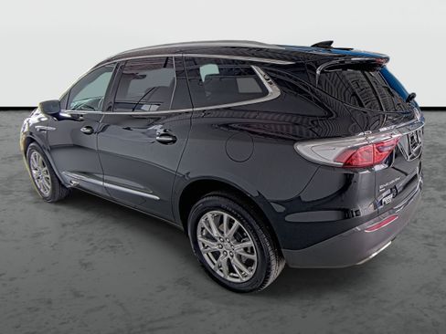 Used 2024 Buick Enclave Essence w/ Experience Buick Package image 11