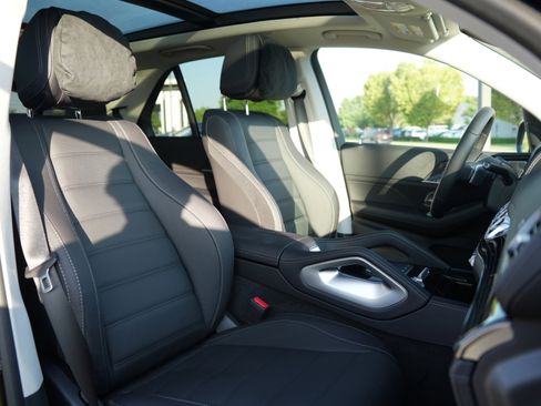 New 2026 Mercedes-Benz GLE 580 4MATIC image 40