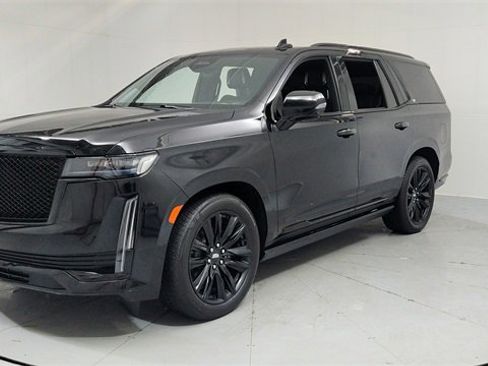 Used 2022 Cadillac Escalade Sport Platinum image 1