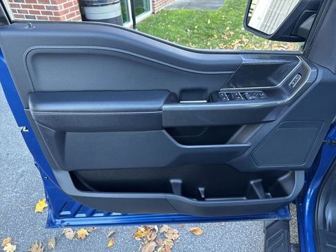 Used 2022 Ford F150 XLT w/ Equipment Group 302A High image 12