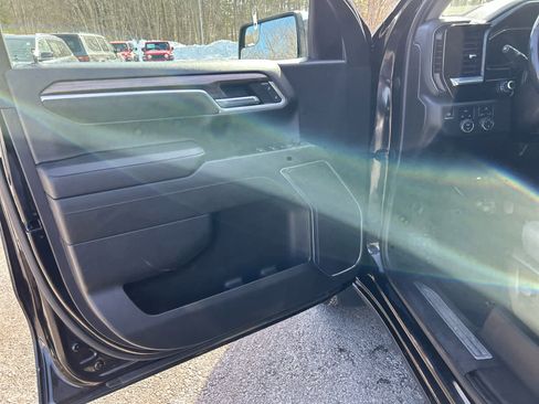 Used 2022 Chevrolet Silverado 1500 LT image 17