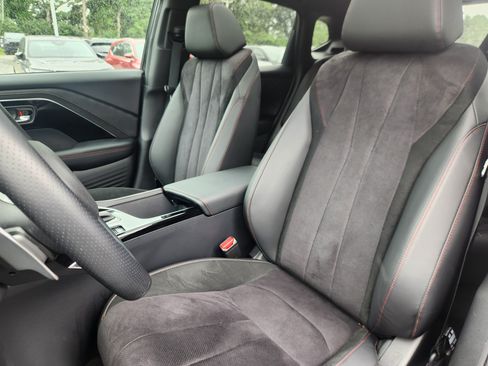 Certified 2025 Acura ADX A-Spec AWD/4WD image 7