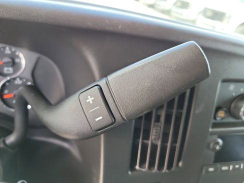 Used 2021 Chevrolet Express 2500 w/ Driver Convenience Package RWD image 23