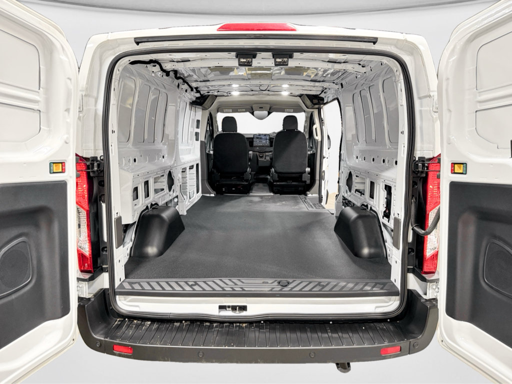 Used 2024 Ford E-Transit Low Roof RWD image 23