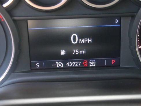 Used 2022 Chevrolet Silverado 1500 LT image 21