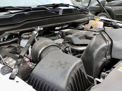 New 2024 RAM 5500 Tradesman image 20