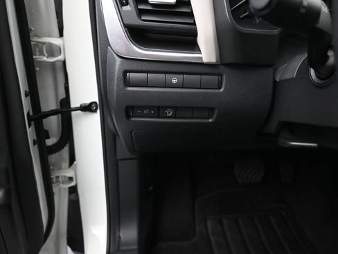 Certified 2023 Nissan Rogue SV AWD/4WD image 12