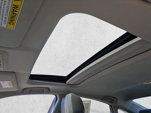 Used 2019 Honda Civic EX-L image 16