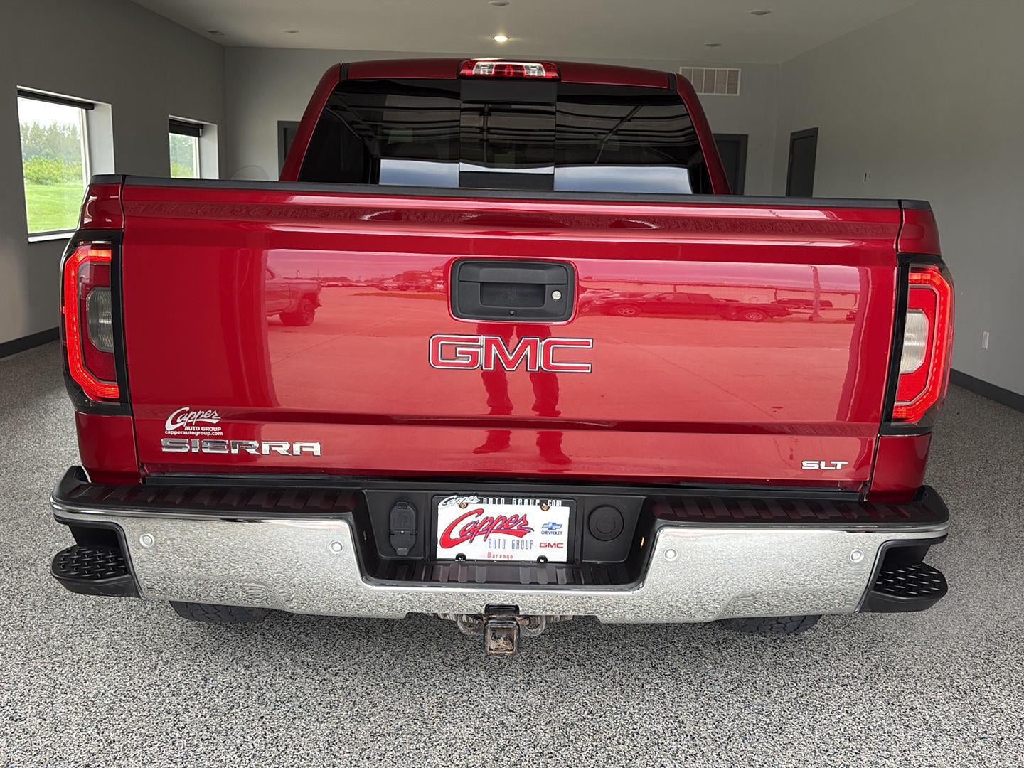 Used 2018 GMC Sierra 1500 SLT AWD/4WD image 3