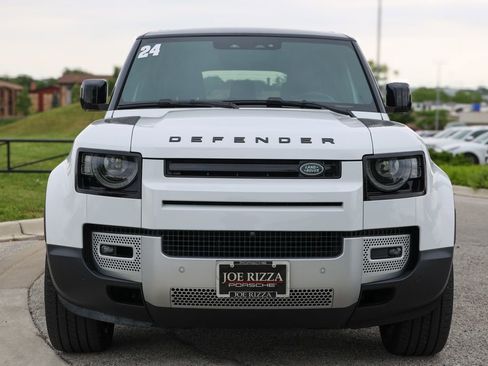 Used 2024 Land Rover Defender 110 S AWD/4WD image 29