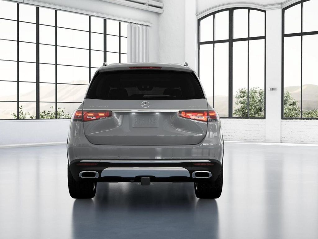 Certified 2026 Mercedes-Benz GLS 450 4MATIC image 25