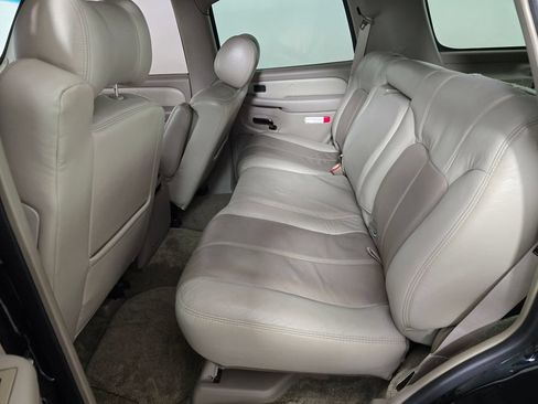 Used 2002 GMC Yukon Denali AWD/4WD image 20